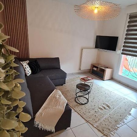 Logement Entier : Appartement, Houssen Esterno foto